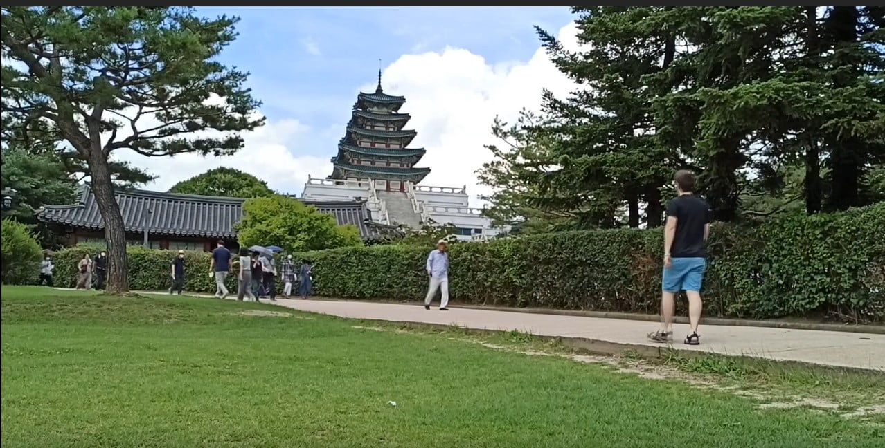 El Palacio de Gyenbokun de Seúl<br />
